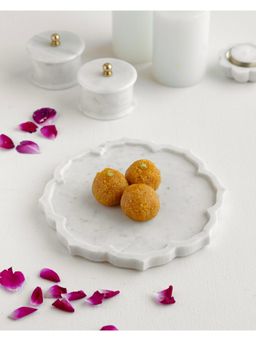 Marbleous - Marble Tray / Thali For Pooja