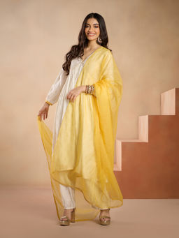 Gajra Gang - Ruh Banjara Off White Aine Printed Palazzo and Dupatta GGSKD115 (Set of 3)