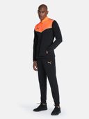 Black color option, Sold out, Currently selected