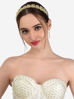 Zaveri Pearls - Gold Tone Kundan & Pearls Studded Rectangular Ethnic Head Chain-ZPFK13106