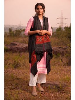 Zamour - Women Woollen Himalayan Weave Black Cape