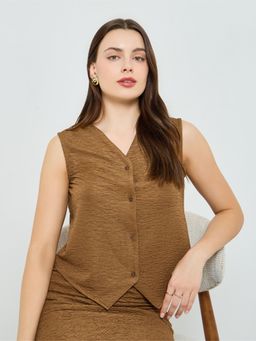 Styli - Women Textured V-Neck Sleeveless Jersey Waistcoat