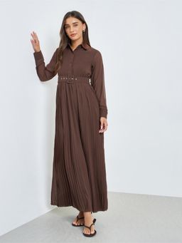 Styli - Women Brown Pleated Long Sleeves A-Line Maxi Dress with Belt