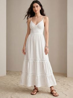 Outzidr - White Spaghetti Strap Tiered Dress