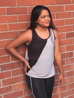 Kica - Comfortable Fit Tank Top With Mesh Panel For Ventilation - Grey