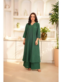 LOVE CHIC - Bottle Green Flared Long Co-Ord (Set of 2)