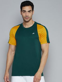Alcis - Men Green Solid Slim Fit T-shirt