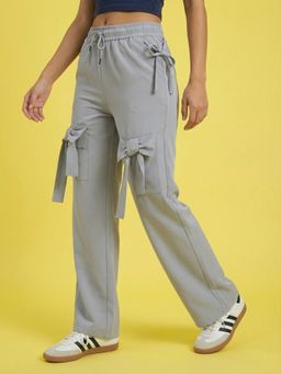 Buynewtrend - Bow Pocket Detail & Drawstring Waist Women Grey Relaxed Fit Cargo