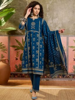 Vastramyaa - Women Teal Blue Floral Printed Kurta with Pant and Dupatta
