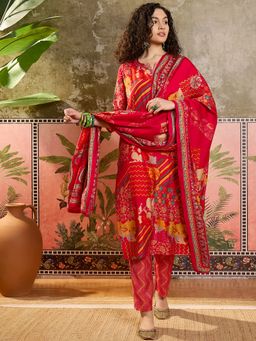 Vastramyaa - Women Pink Floral Printed Kurta with Pant and Dupatta