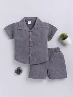 Clt.s - Grey Solid Cotton Shirt with Shorts
