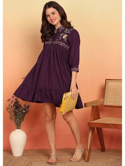 Vbuyz - Dark Purple Embroidery Flare Stitched Dress