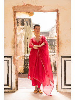 Karaj Jaipur - Pink V-Neck Bead & Patti Embroidered Kurta with Pant and Dupatta (Set of 3)