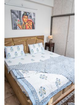 Videksha Home & Lifestyle - Bluebelle Percale King Bedsheet With 2 Pillow Covers - Crisp & Breathable