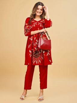 Tikhi Imli - Red Rayon With Floral Thread Embroidery Kurta And Pant