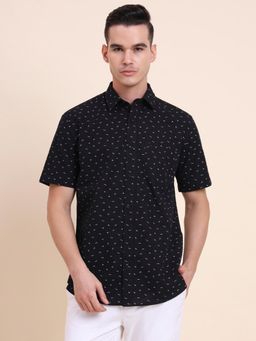 Greenfibre - Men Black Pure Cotton Printed Slim Fit Shirt