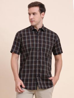 JadeBlue - Men Brown Pure Cotton Checks Tailored Fit Shirt