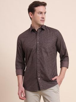 JadeBlue - Men Brown Pure Cotton Printed Tailored Fit Shirt