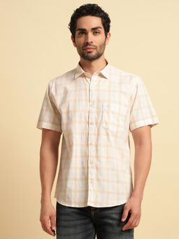 Cantabil - Men Beige Cotton Checks Regular Fit Shirt