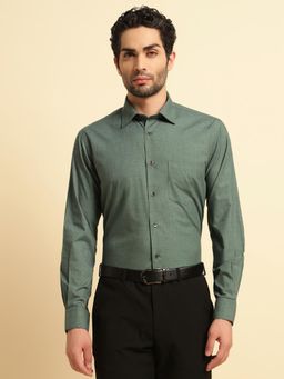 Cantabil - Men Green Polycotton Solid Regular Fit Shirt