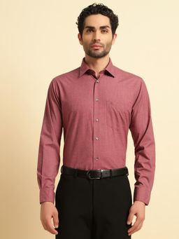Cantabil - Men Pink Polycotton Solid Regular Fit Shirt
