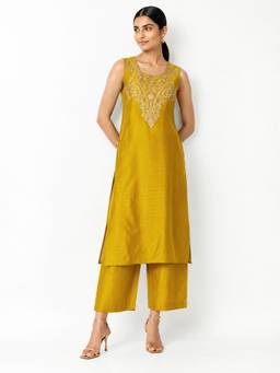 max - Women Embroidered Straight Yellow Kurta With Pant