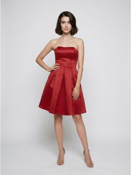 NIYARA INDIA - Kavya Maroon Satin Strapless Fit & Flare Mini Dress