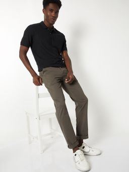 max - Men Slim Fit Stretch Olive Trousers