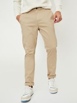 max - Men Solid Slim Fit Khaki Trousers