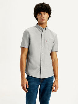 Levi's - Men Grey Solid Slim Fit Shirt