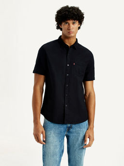 Levi's - Men Black Solid Slim Fit Shirt