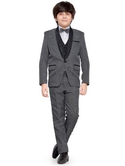 Jeetethnics - Boys Grey Coat Suit With Waistcoat Shirt And Trousers (Set of 5)