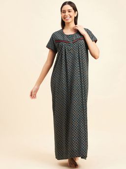Sweet Dreams - Women Printed Green Long Length Nighty