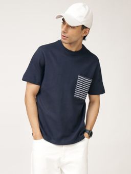 Andamen - Regular Fit Men Pocket Play Gold Finish Crew Neck