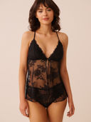 Black color option, Sold out, Currently selected
