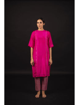 Avaasya Jaipur - Sana Kurta & Pant In Electric Pink (Set of 2)