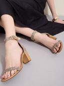 Beige color option, Currently selected