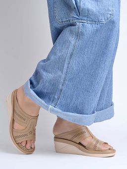 Shoetopia - Women Beige Wedge Heels
