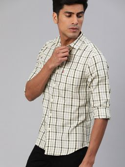 Levi's - Men Cream Collar Shirt