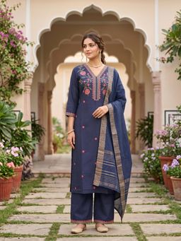 Koskii - Women Navy Blue Floral Embroidered Kurta with Pant and Dupatta