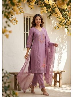 Koskii - Women Mauve Floral Embroidered Kurta with Pant and Dupatta