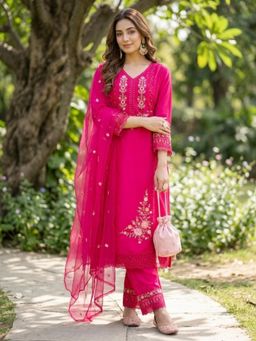 Koskii - Women Pink Floral Embroidered Kurta with Pant and Dupatta