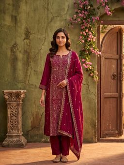 Koskii - Women Maroon Embroidered Thread Work Kurta with Pant and Dupatta