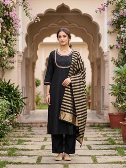 Koskii - Women Black Floral Embroidered Kurta with Pant and Dupatta