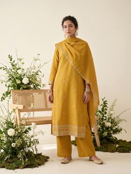 Koskii - Women Mustard Embroidered Thread Work Kurta with Pant and Dupatta