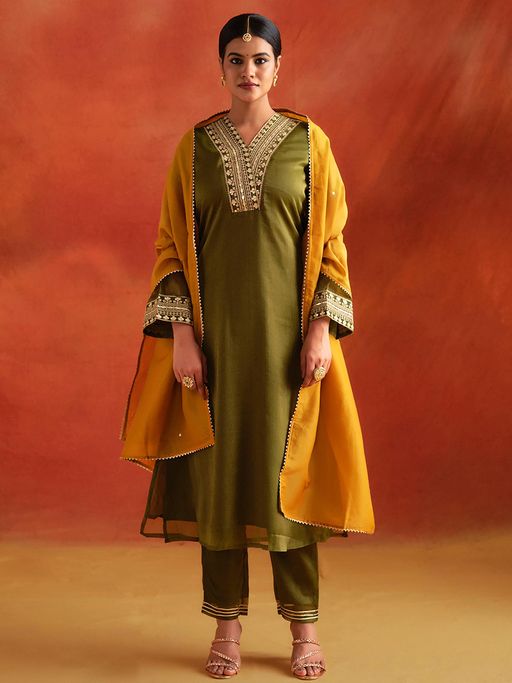 Jaipur Kurti Zari Work Embroidered Festive Kurta & Pant with Dupatta (Set of 3)