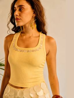 Lea Clothing - Daisy Yellow Button Embroidered Tank Top