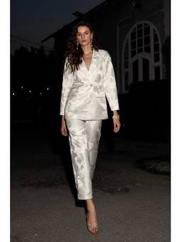 dash and dot - Ivory Brocade Pants