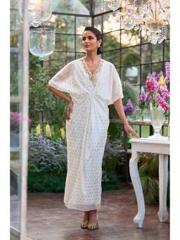 dash and dot - Ivory Embroidered Benares Weave Kaftan