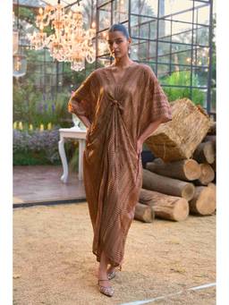 dash and dot - Brown Textured Lace Kaftan